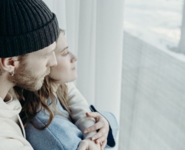 Quand l’anxiété s’invite dans le couple : clés pour se comprendre et se rapprocher