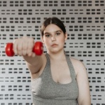Votre premier programme de musculation avec poids : simple, sûr et efficace pour débuter