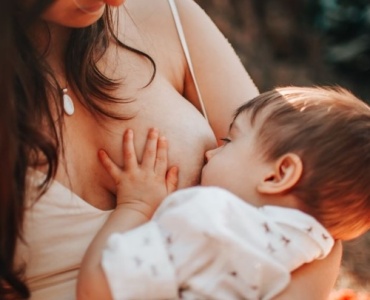 Plus de lait maternel, naturellement : méthodes douces et efficaces pour stimuler votre lactation