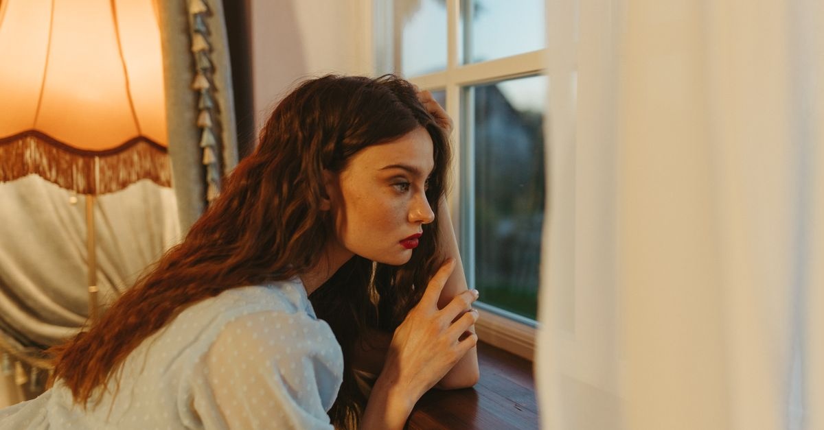 Quand l’amour devient besoin : 10 signaux d’une dépendance émotionnelle à reconnaître