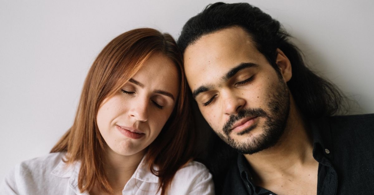 Quand la fatigue s’invite dans le couple : 7 clés pour retrouver complicité et énergie