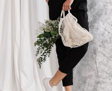 Oser le style urbain : idées de looks tendance avec des baskets