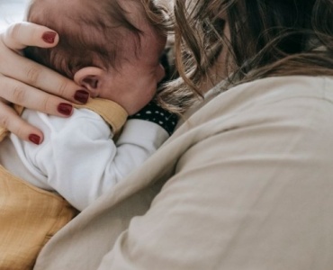 Premières sorties avec bébé : conseils pratiques pour un nouveau-né en toute sérénité