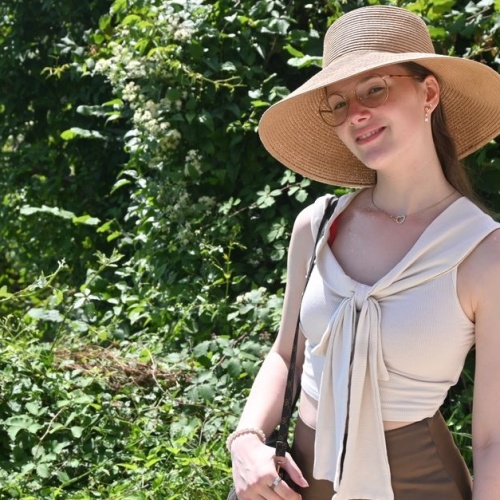 Looks d’été irrésistibles : idées de tenues de jour faciles, légères et stylées