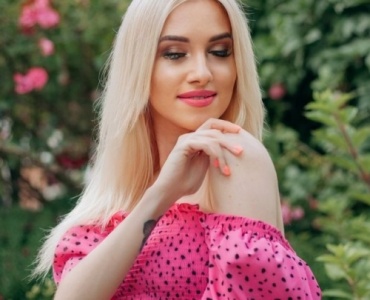 Quelles teintes subliment les cheveux blonds ? Le guide des couleurs qui illuminent votre blond