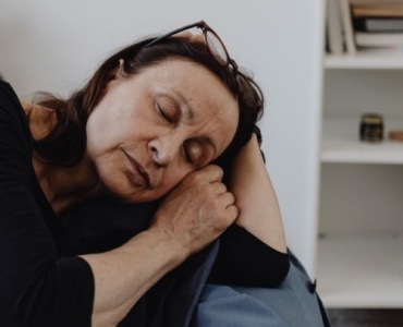 Ménopause et nuits blanches : retrouver un sommeil réparateur, naturellement