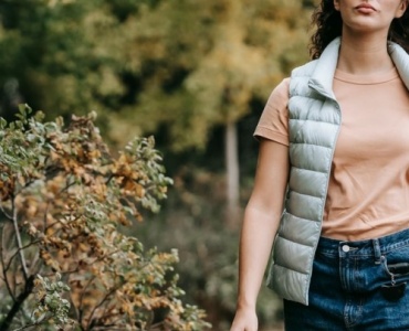 Chic et confortable : les meilleures idées de looks féminins pour une promenade
